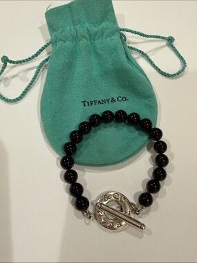 Tiffany & Co. ONYX Beads Bracelet with Sterling Toggle